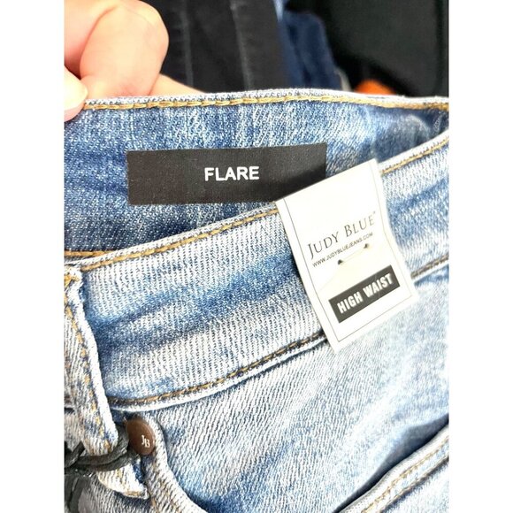 NWT Judy Blue Summer Days High Rise Tummy Control Top Flare Medium Blue 15/32 - Picture 5 of 9